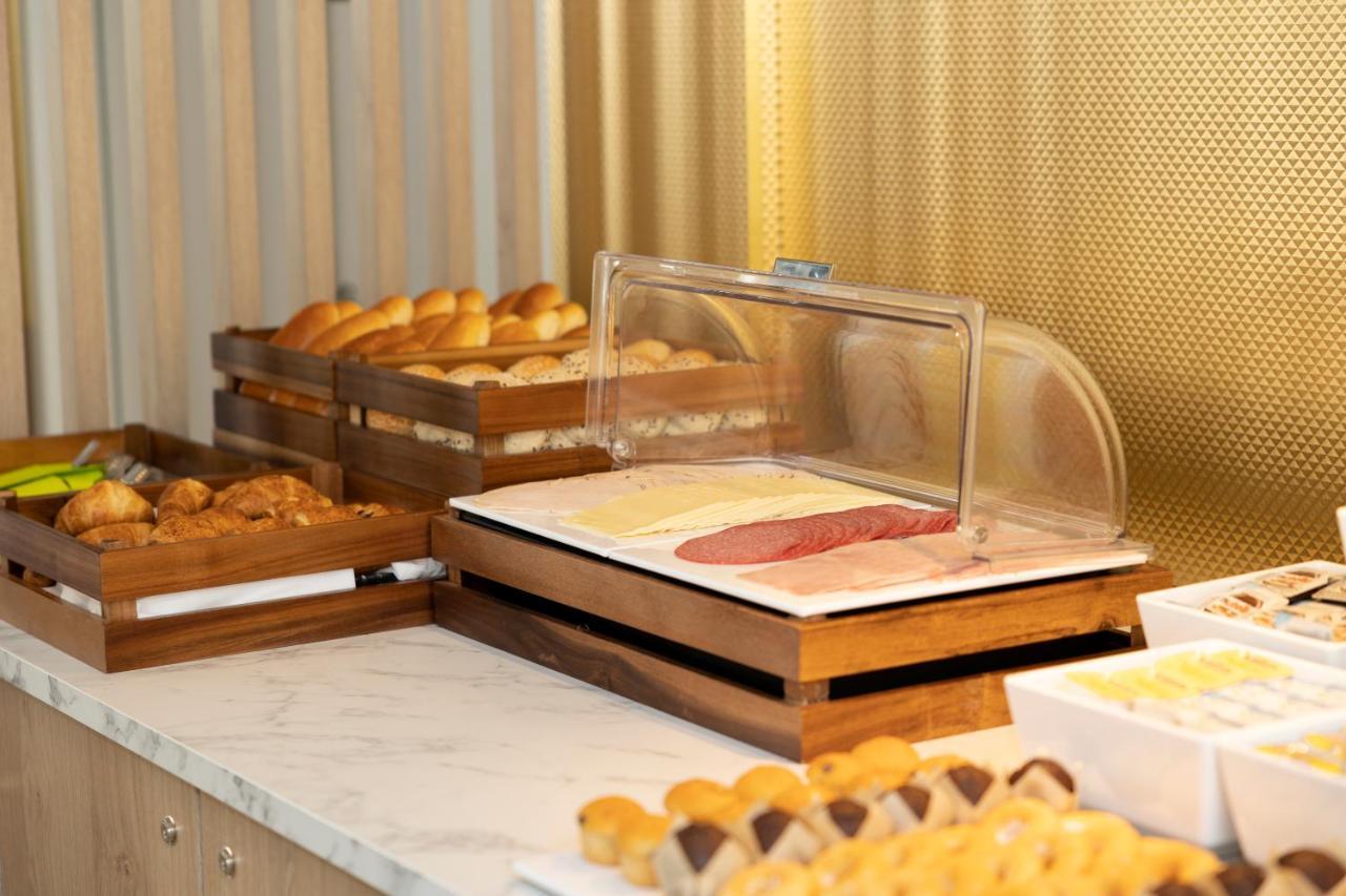 B&B Hotel 하셀트 외부 사진