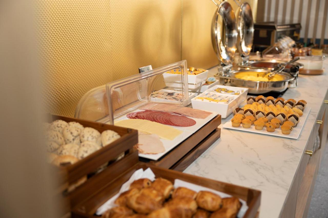 B&B Hotel 하셀트 외부 사진